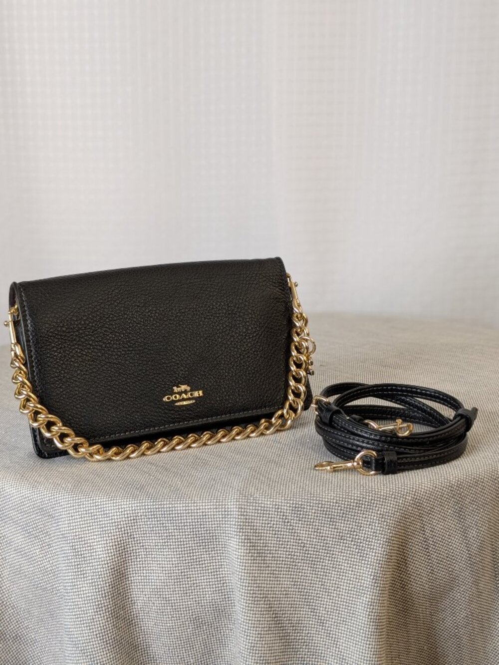 Coach Anna Foldover Clutch Crossbody CE641 Black Pebble Leather Chunky Chain